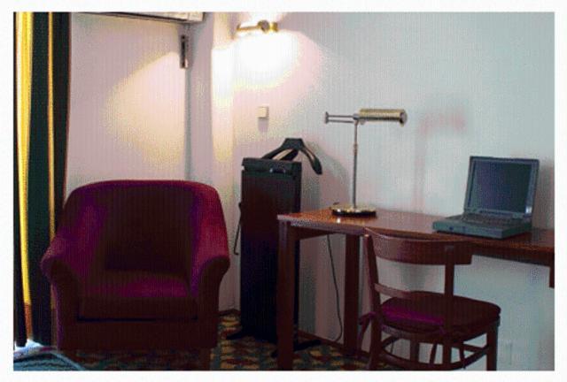 Hotel Jorge V Lisboa Rum bild